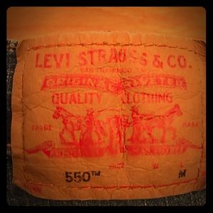 Levi 550 Classic Relaxed Fit Tapered Leg Jeans